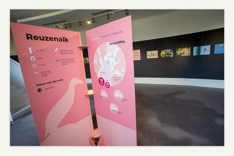 expositie & boek over leven & uitsterven